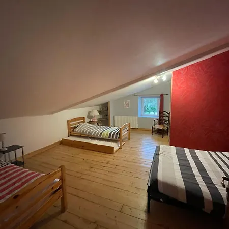 بيت للعطل Le Logis Des Fougeres *