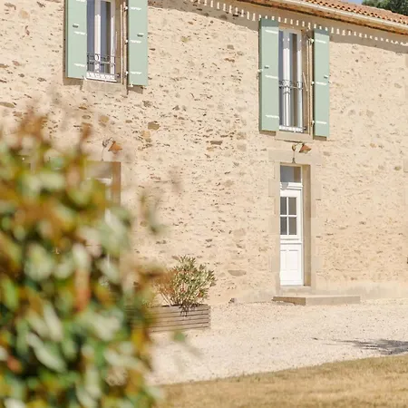 Le Logis Des Fougeres *