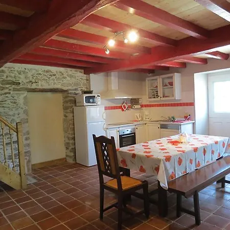 Nyaraló Le Logis Des Fougeres *