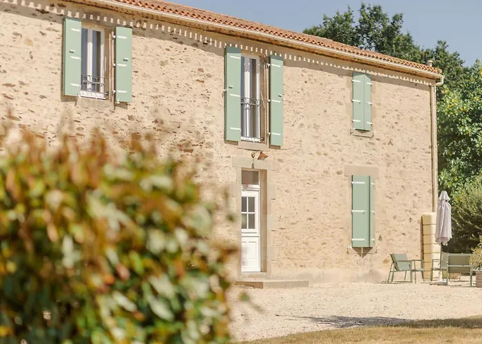 بيت للعطل Le Logis Des Fougeres Fougere (Vendee)