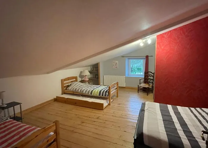 بيت للعطل Le Logis Des Fougeres *