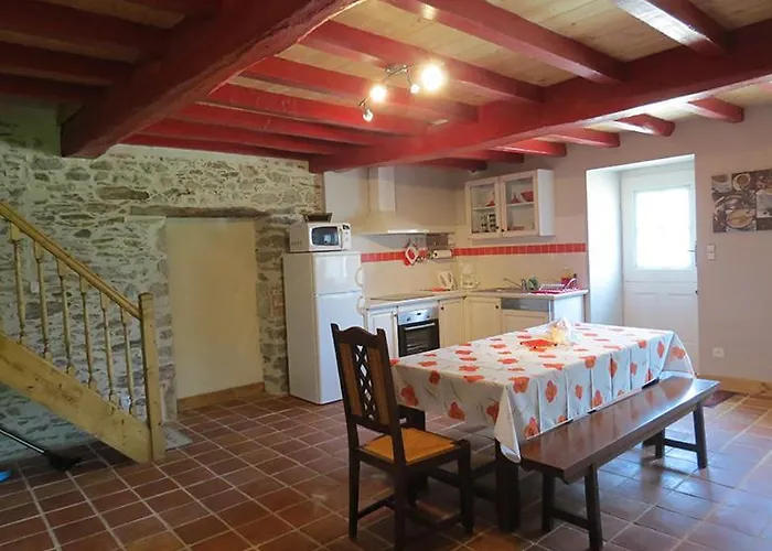 بيت للعطل Le Logis Des Fougeres *